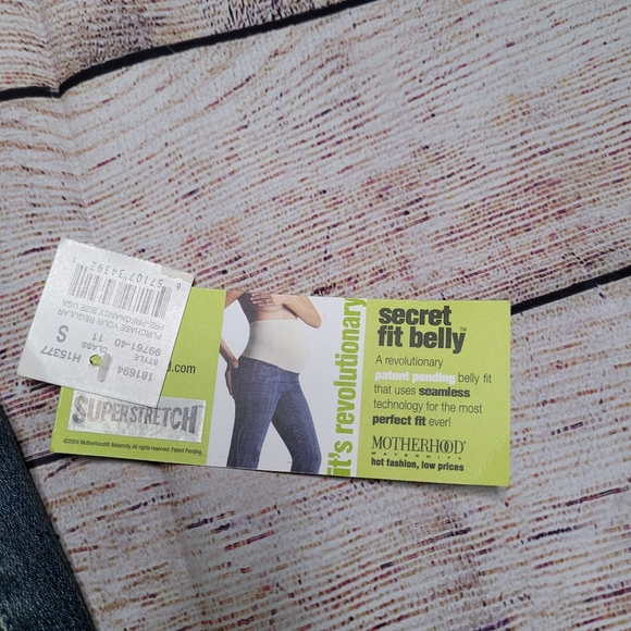 Motherhood Maternity Denim Skirt - Picture 4 of 12